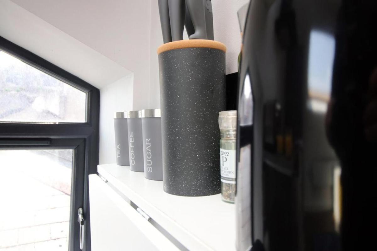 Chic & Trendy Studio Кардиф Екстериор снимка